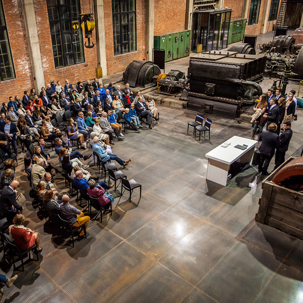 sfeerfoto tijdens het evenement van trouw