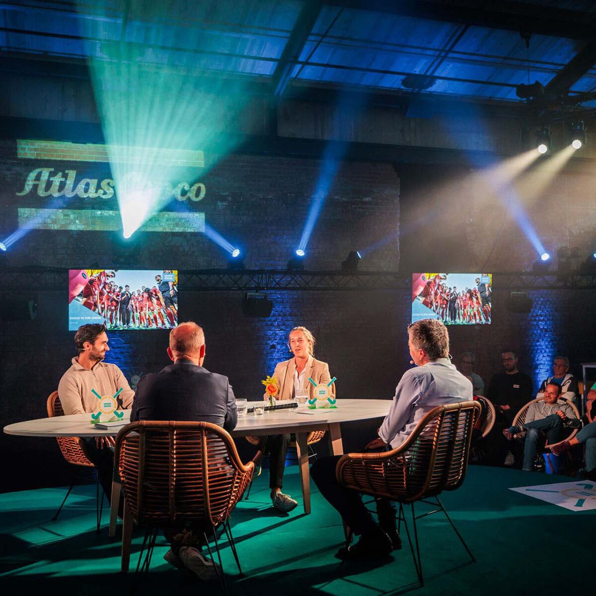 Atlas Copco Evolve to stay ahead debat professionele hockeyspelers